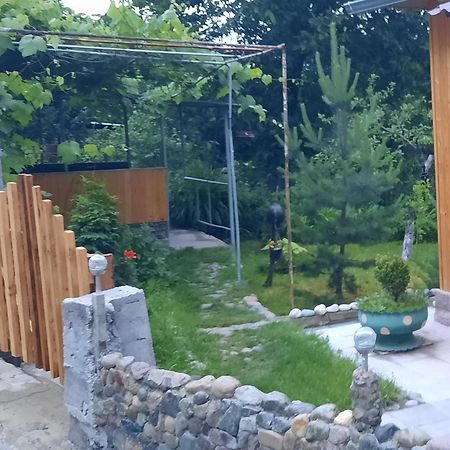 Family Hotel Dilijan Exterior photo